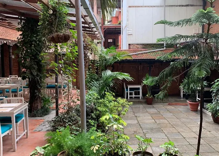 Thamel House - 6 Km From Boudhanath Stupa,