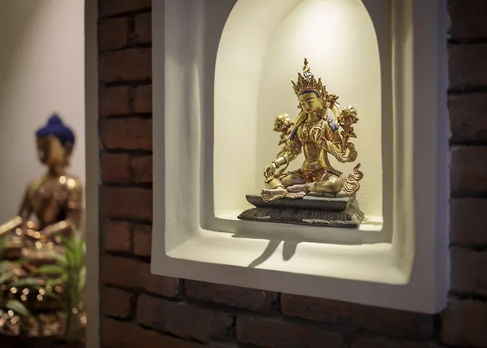 Hotel Thamel House - 6 Km From Boudhanath Stupa,
